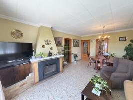 Casa en venta en Torrelles de Foix, Can coral photo 0