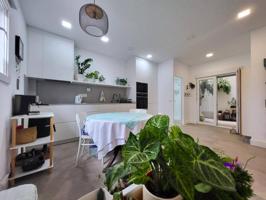 Piso en venta en Las Palmas de Gran Canaria, Las Coloradas photo 0