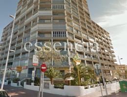 Local comercial en venta en Gandia, Playa de Gandia photo 0