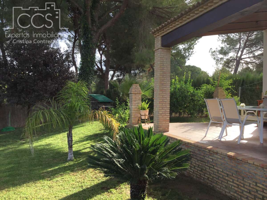 Chalet en venta en Hinojos, Hinojos photo 0