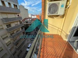 Piso en venta en Cáceres, Centro photo 0