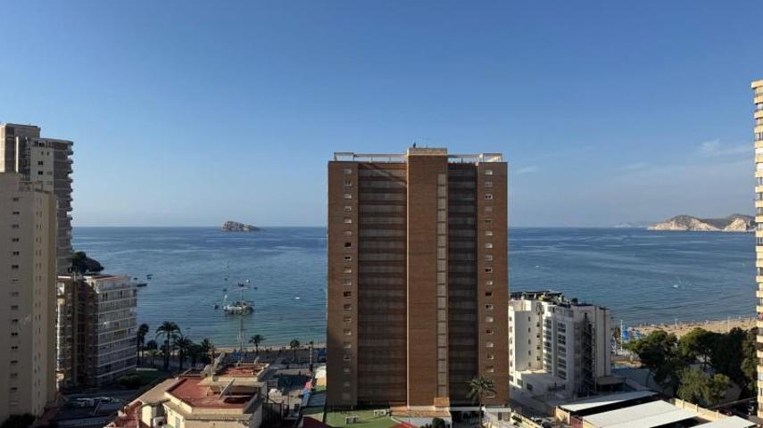 Apartamento en venta en Benidorm, Levante photo 0