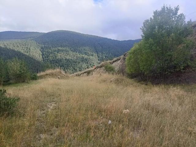 Terreno en venta en Alp photo 0