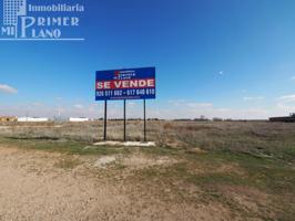 Terreno en venta en Tomelloso, Avda. juan carlos i photo 0