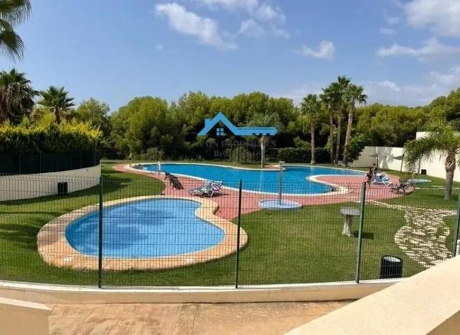 Apartamento en venta en Finestrat, Golf Bahía photo 0