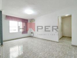 Piso en venta en el Prat de Llobregat photo 0