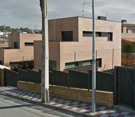 Casa en venta en Navarcles, PICINAS photo 0