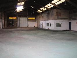 Nave industrial en venta en Torredembarra photo 0