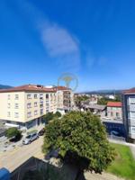 Piso en venta en Tui photo 0