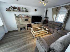 Adosada en venta en San Juan del Puerto, Centro photo 0