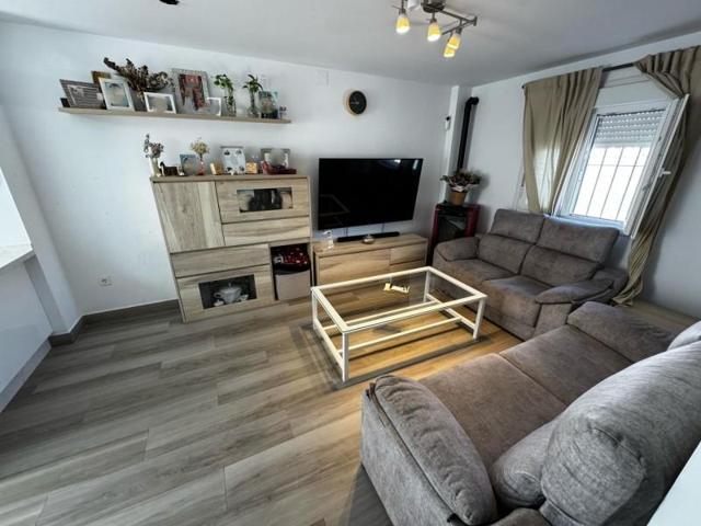 Adosada en venta en San Juan del Puerto, Centro photo 0