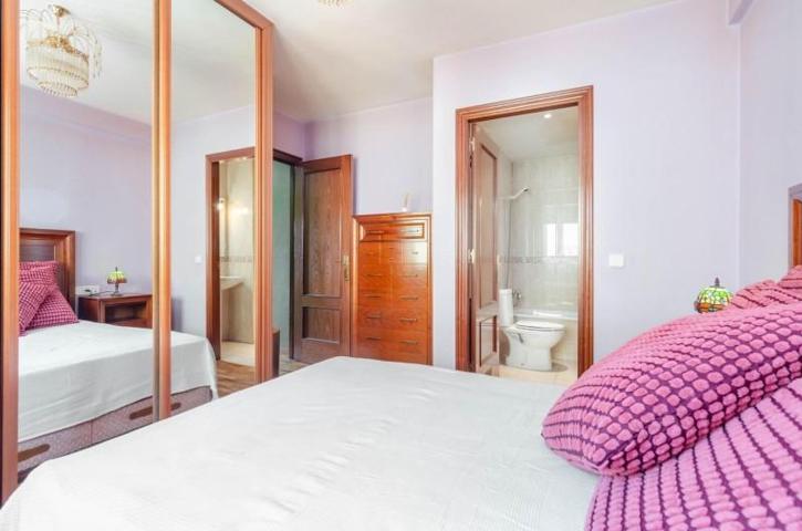 Piso en venta en Oviedo, Las Campas photo 0