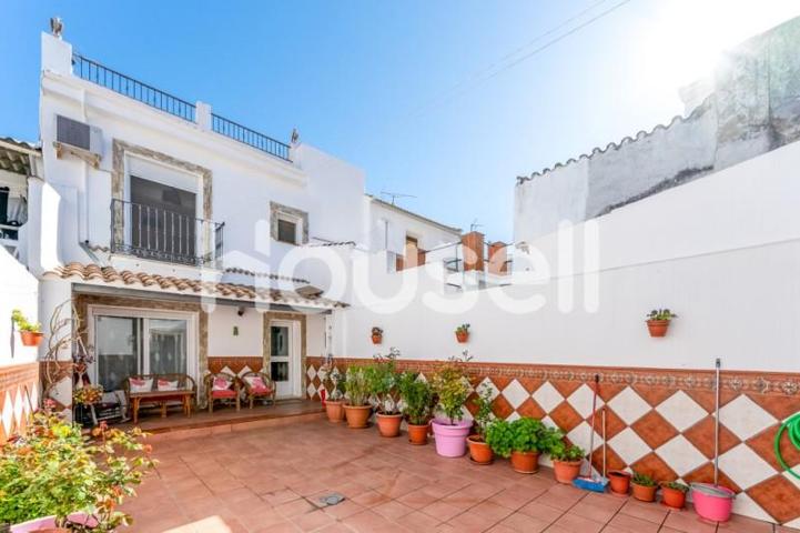 Casa en venta en Carcabuey photo 0