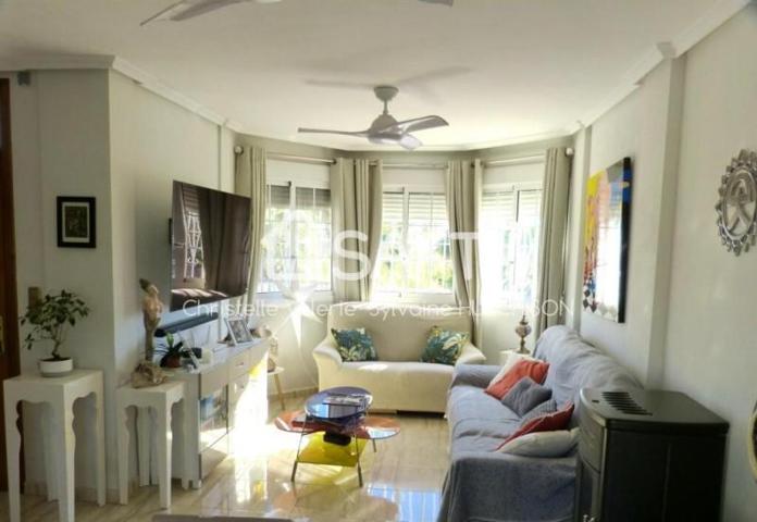 Casa en venta en Fortuna photo 0