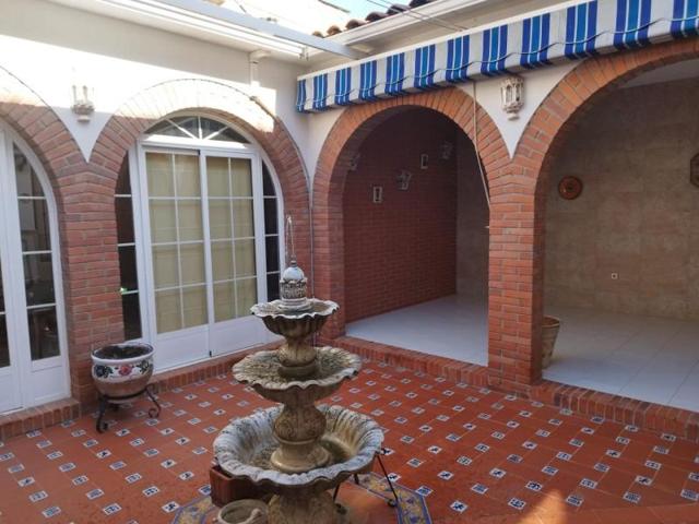 Casa en venta en El Carpio, Carpio (El) photo 0