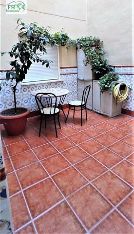 Piso en venta en Córdoba, Av. Barcelona - Viñuela - Rescatado photo 0