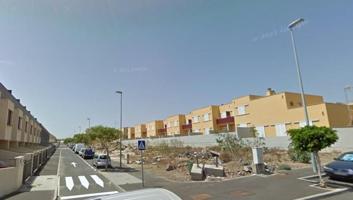 Terreno en venta en Granadilla de Abona, San Isidro photo 0