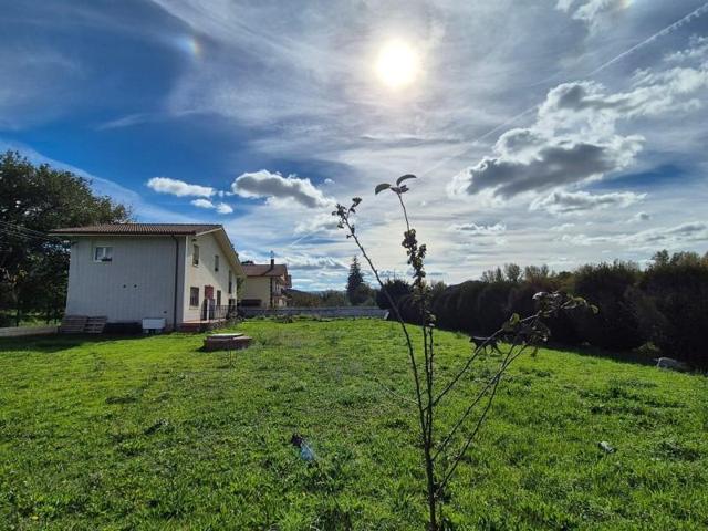 Chalet en venta en Junta de Traslaloma, Merindad de Montija photo 0