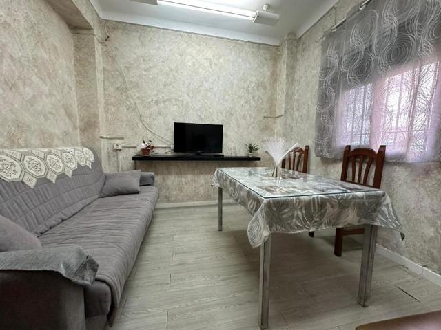 Casa en venta en Ubrique, Centro photo 0