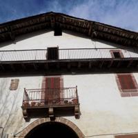 Casa con terreno en venta en Baztan, Elizondo photo 0