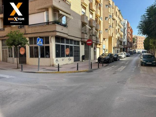 Local comercial en venta en Murcia, Lorca photo 0