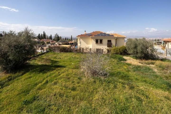 Terreno en venta en Monachil, Barrio de monachil photo 0