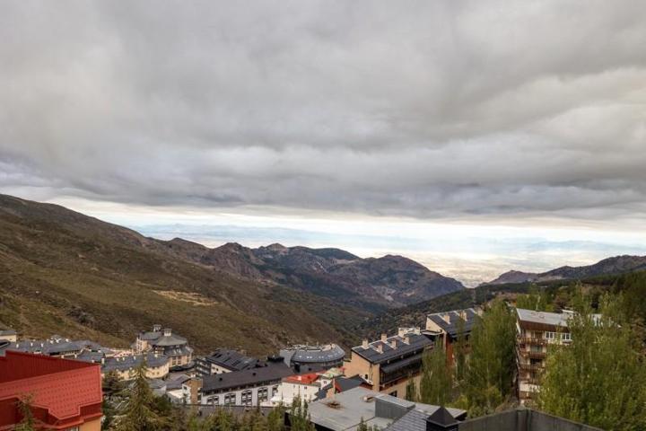 Piso en venta en Monachil, SIERRA NEVADA photo 0