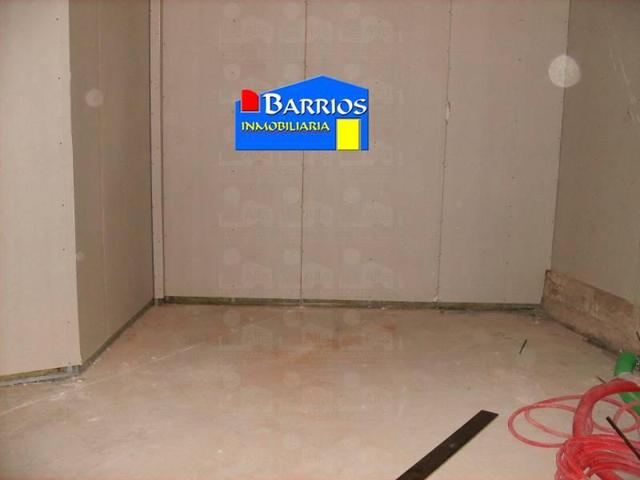 Local comercial en venta en Zamora, Centro photo 0