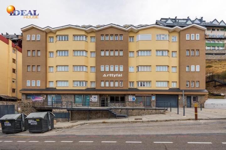 Piso en venta en Monachil, SIERRA NEVADA photo 0