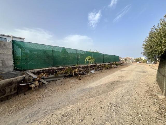 Terreno en venta en Granadilla de Abona photo 0