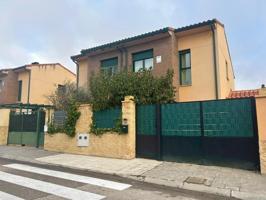 Bungalow en venta en Pioz, Pioz photo 0