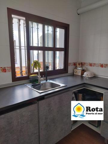 Casa en venta en Dos Hermanas, Cantaelgallo photo 0