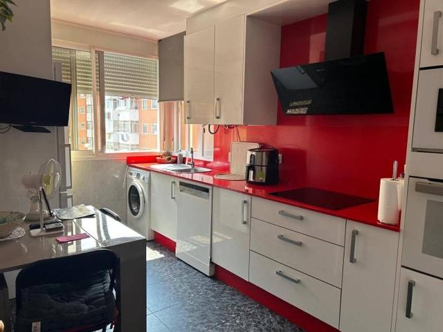 Piso en venta en Vigo, Avenida de Galicia photo 0