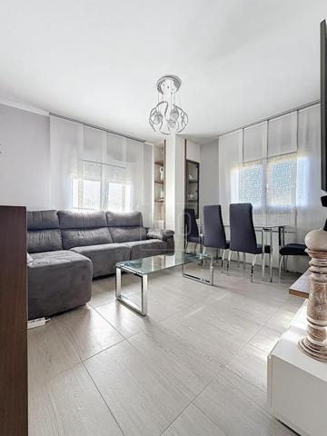 Piso en venta en Maracena, Zona metropolitana photo 0