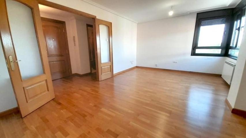 Piso en venta en Valladolid, Las Villas - Sta Ana photo 0