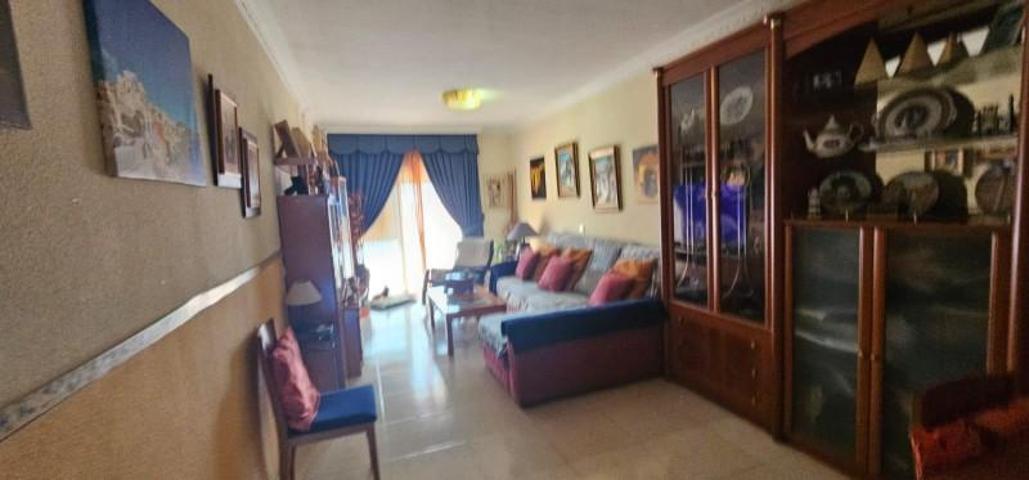 Apartamento en venta en Arona, La Camella photo 0