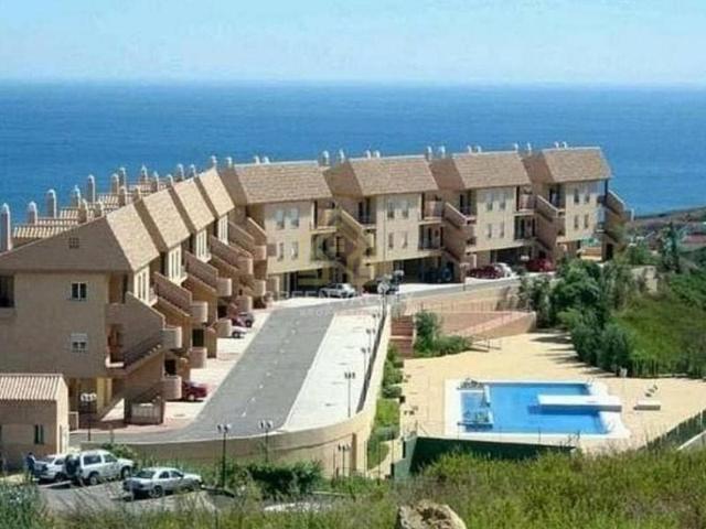 Apartamento en venta en La Alcaidesa photo 0