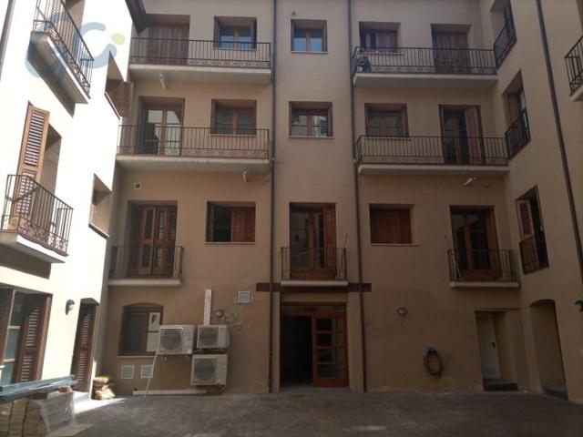 Piso en venta en Zaragoza photo 0