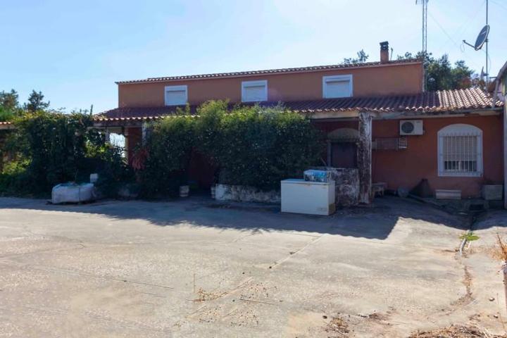 Chalet en venta en Badajoz, Manatío photo 0