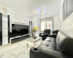 Apartamento en venta en Torrevieja, El acequión photo 0