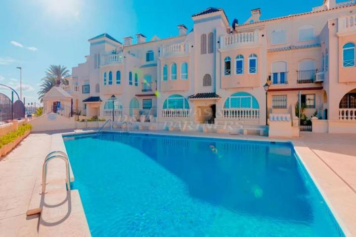 Piso en venta en Torrevieja, Las Calas - Los Frutales photo 0
