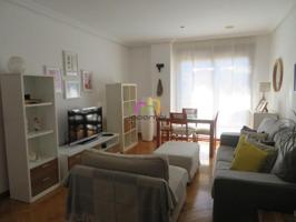 Apartamento en venta en Badajoz, Barriada de Llera photo 0