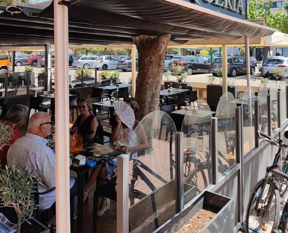 Local comercial en venta en Empuriabrava, Poblat típic photo 0