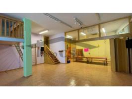 Local comercial en venta en La Seu d'Urgell photo 0