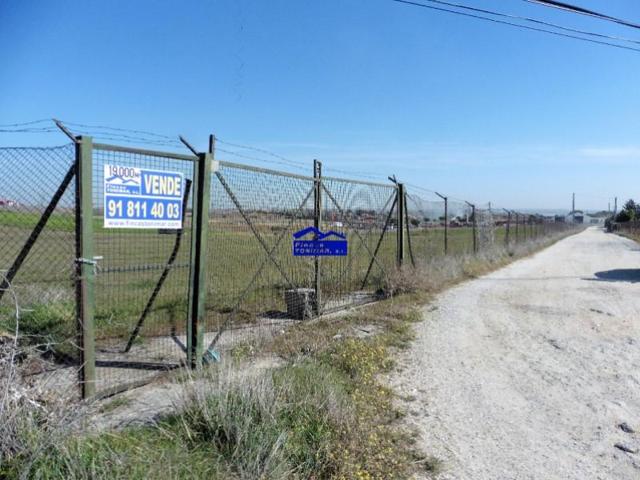 Chalet en venta en Navalcarnero photo 0