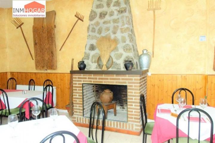 Local comercial en venta en Ávila, Sur photo 0