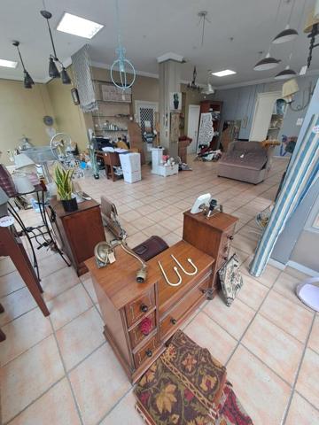 Local comercial en venta en Jerez de la Frontera, Madre de Dios photo 0