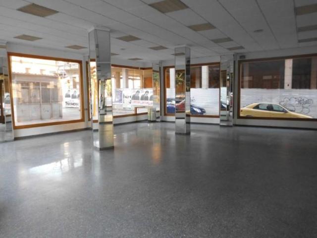 Local comercial en venta en Almansa, San Roque photo 0