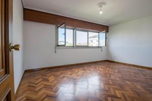 Piso en venta en Cambre, Temple photo 0