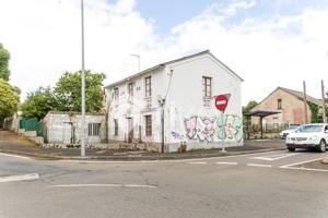 Casa en venta en Oleiros photo 0